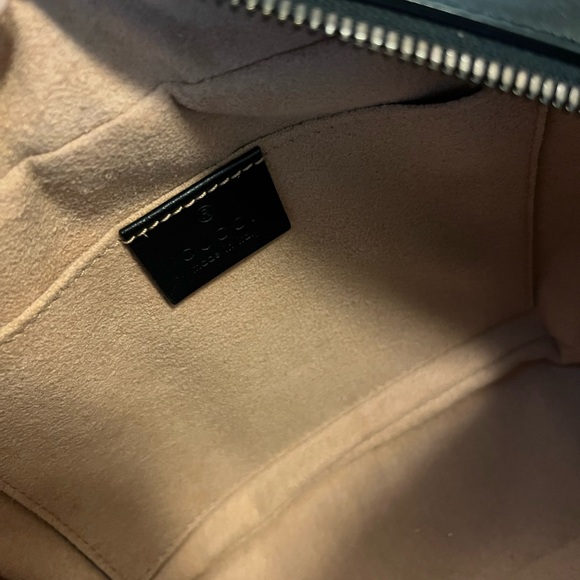 SOLD - Gucci GG Marmont Small Matelassé Shoulder bag - Picture 4 of 14